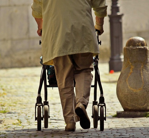 Cadres de marche & déambulateurs